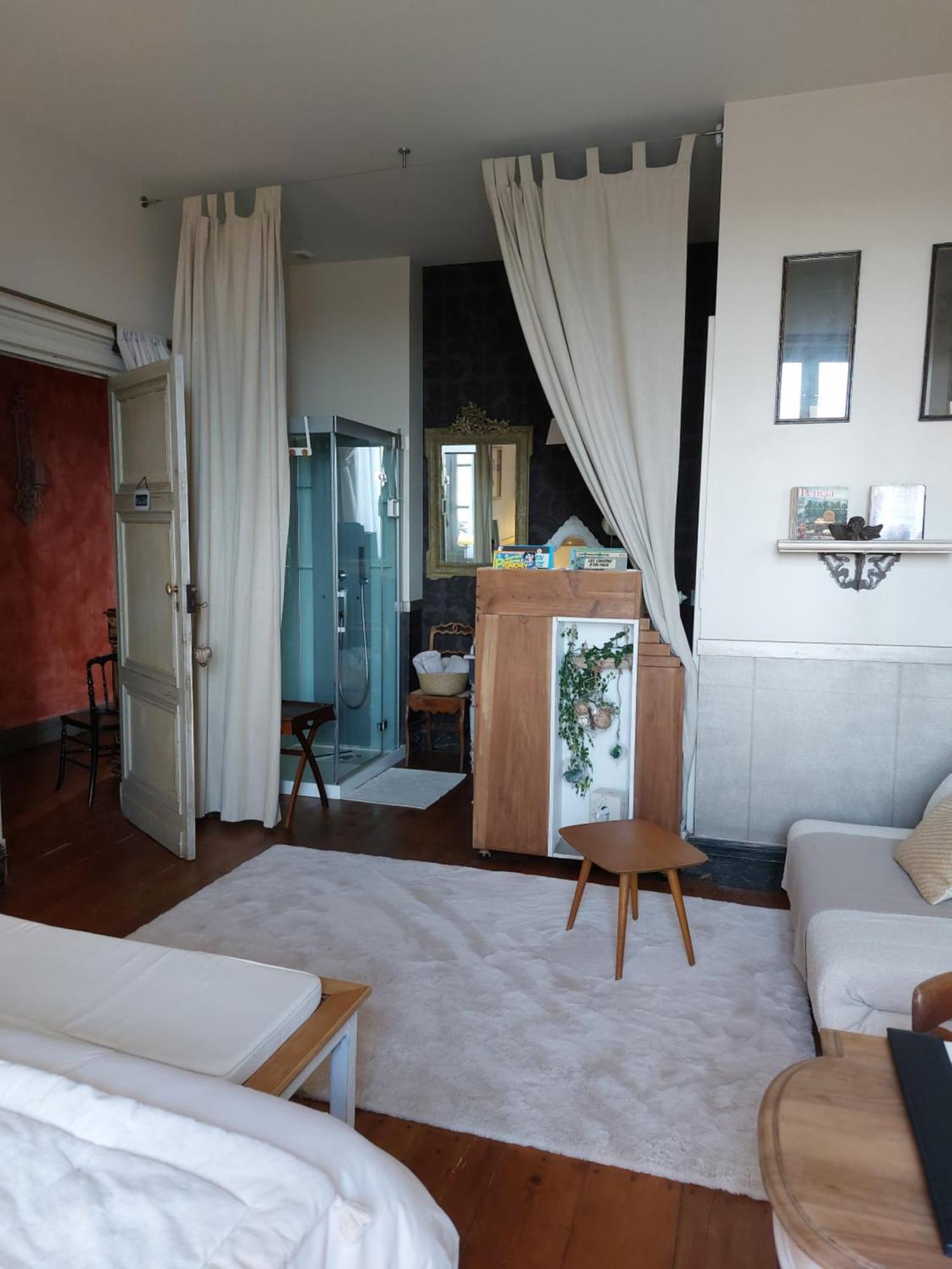 Au Bonheur D'Alphonse Bed & Breakfast Lusignan-Petit Dış mekan fotoğraf